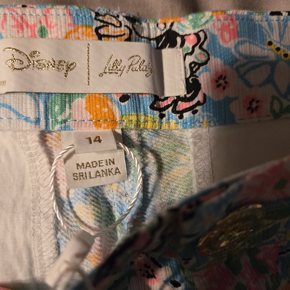Lilly Pulitzer Callahan Mid-Rise Shorts - Picture 3 of 5
